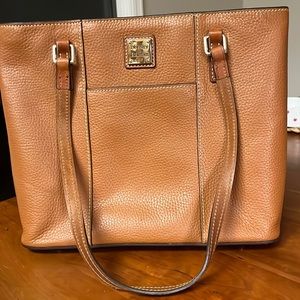 Dooney & Bourke purse